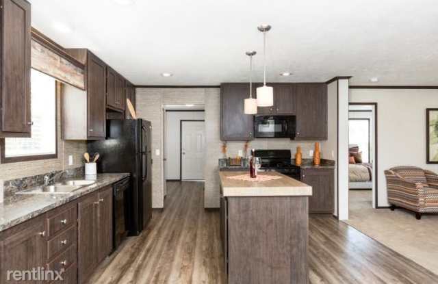 590 Honey Locust Ln 590 Gallery 4