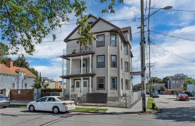 48 Kenwood Street photos photos
