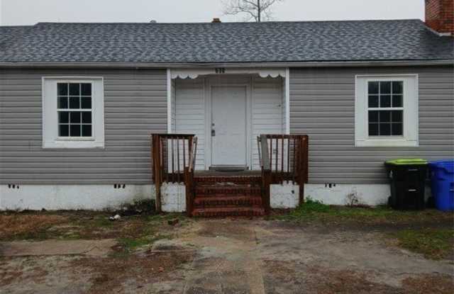 600 Wilson Avenue photos photos