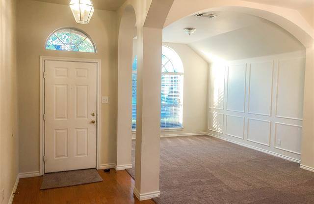 5924 Mulvane Drive Gallery 2