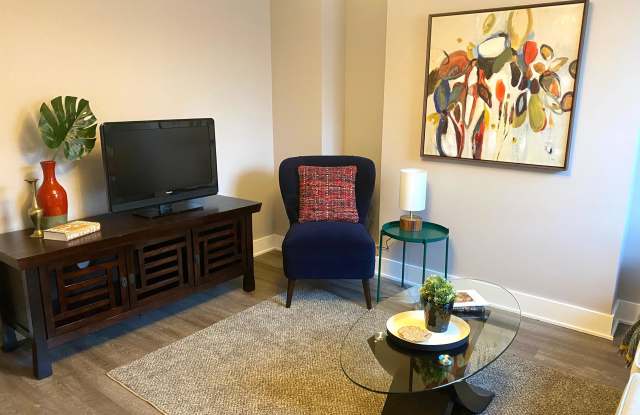 1371 City Park Avenue Gallery 3