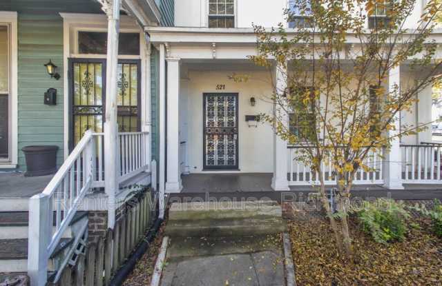 521 Catherine St Gallery 4