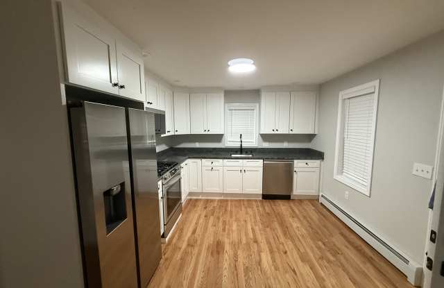 944 Farmington Avenue photos photos