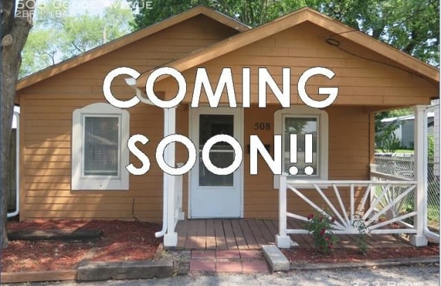508 Goode Avenue - 508 Goode Avenue, Grandview, MO 64030