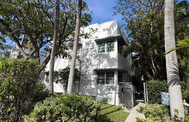 1551 Meridian Ave photos photos