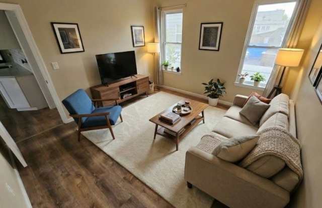 518 E 23Rd St photos photos