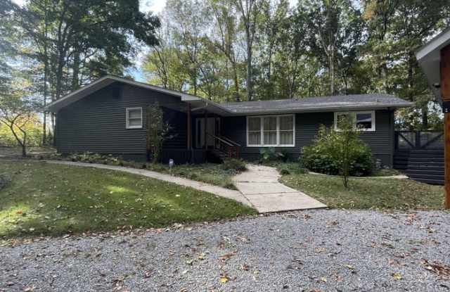 2110 Bracey Circle - 2110 Bracey Circle, Cheatham County, TN 37080