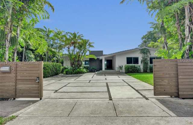 19231 NE 22nd Ave Gallery 2