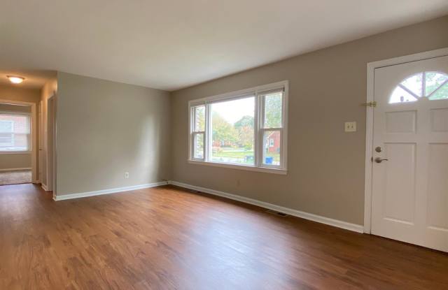 2321 Southgate Drive Gallery 3