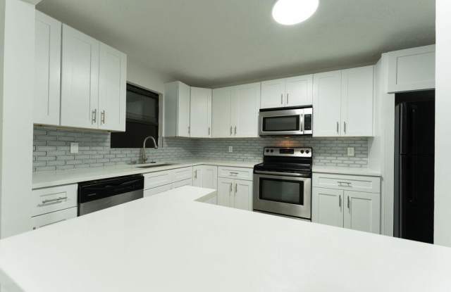 1181 SW Sarto Lane photos photos