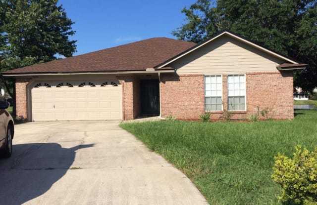 7587 DEER COVE LN - 7587 Deer Cove Lane, Jacksonville, FL 32256