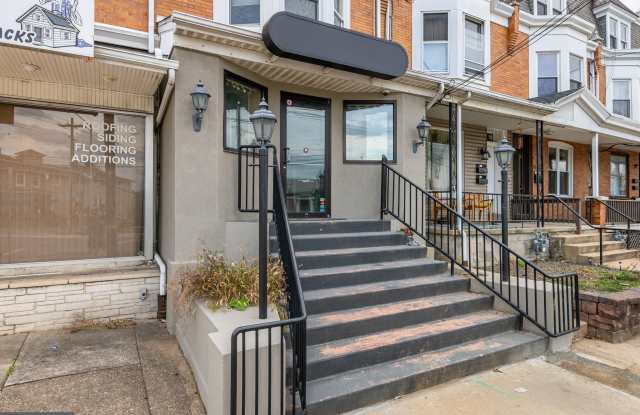 4 W LANCASTER Avenue Gallery 3