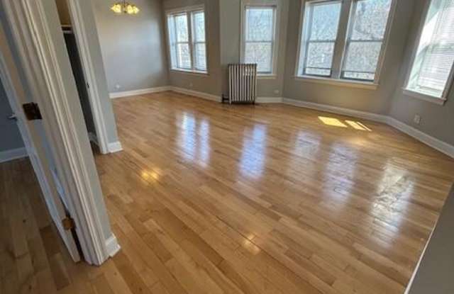 2900 North Kolmar photos photos