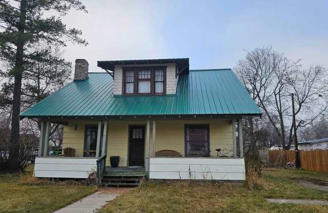 Large Corner Lot House photos photos Large Corner Lot House photos photos