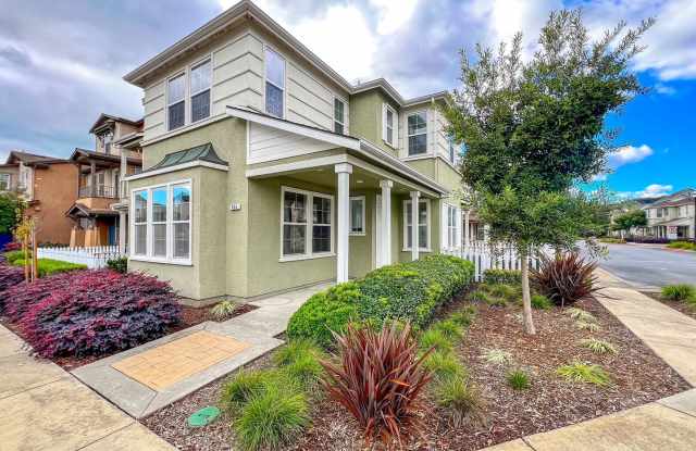 Three Bedroom Napa Home photos photos