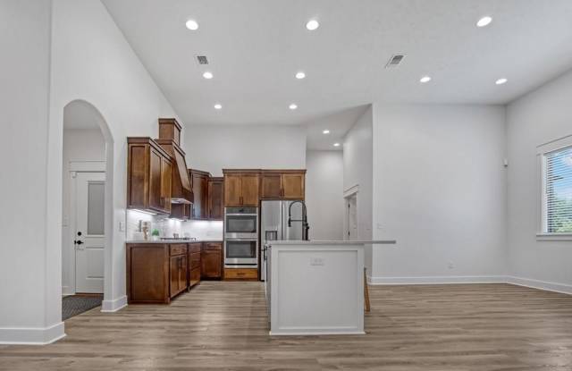 5616 Deaton Pl Gallery 2