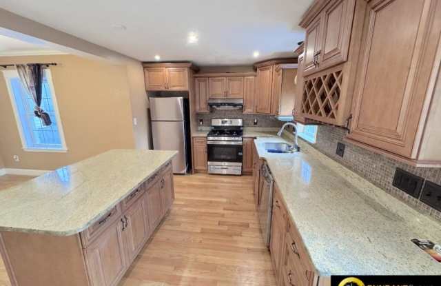 848 Main St. photos photos