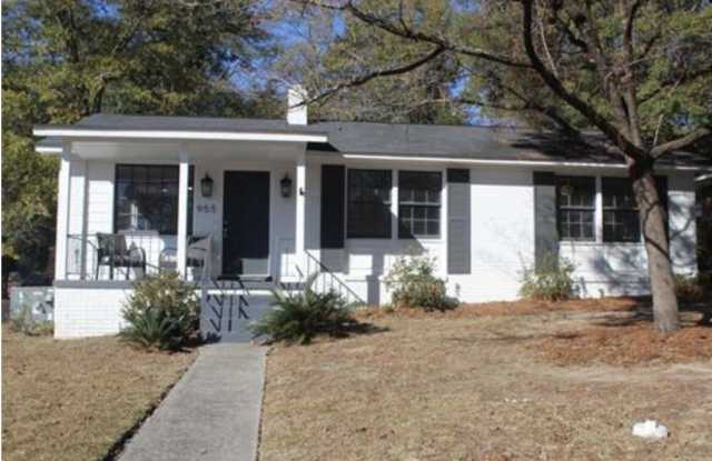 955 Laurie Lane photos photos