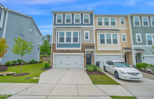 1202 Commack Drive Gallery 1