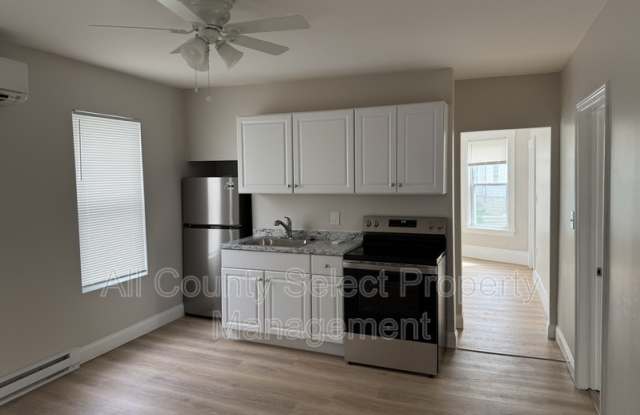 143 South Elm St photos photos