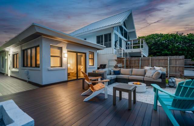 2330 N Ocean Boulevard photos photos
