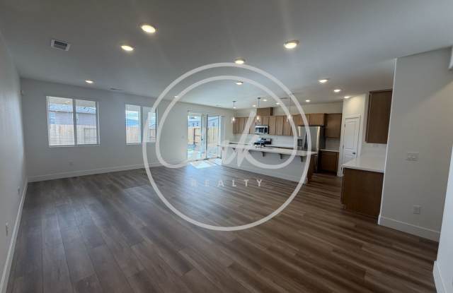 Brand New 3-Bed, 3.5 Bathroom Available Now! Gallery 3