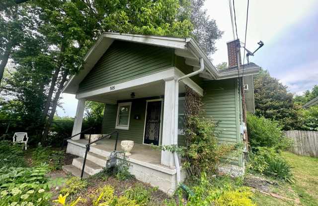 505 Ingleside Dr photos photos