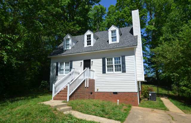 804 Curtiss Dr photos photos