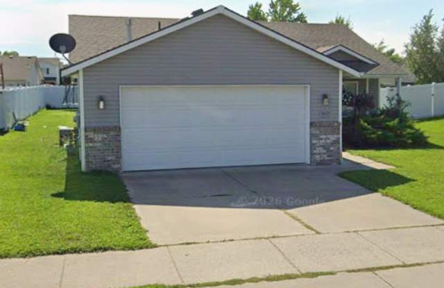 3 bed house near the Landings Park! Gallery 1