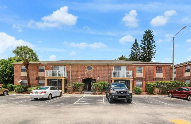 Spacious 2/1 Condo In The Carrington Park Community, Maitland!!! photos photos