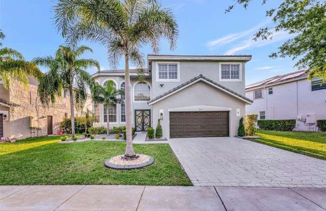 2102 SW 176th Ave photos photos