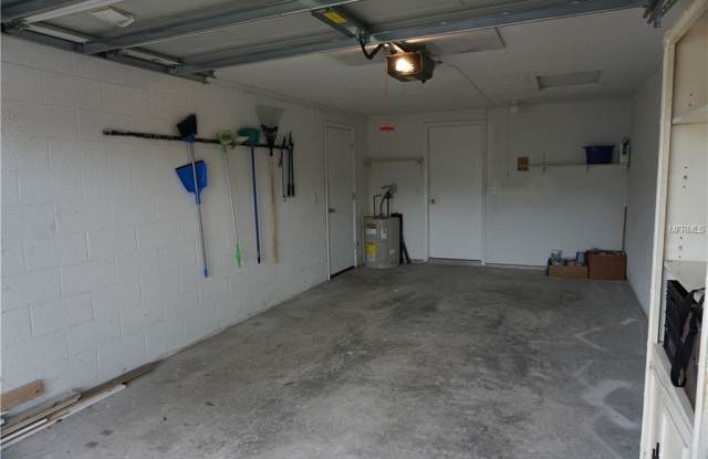 919 PENINSULA ROAD Gallery 2