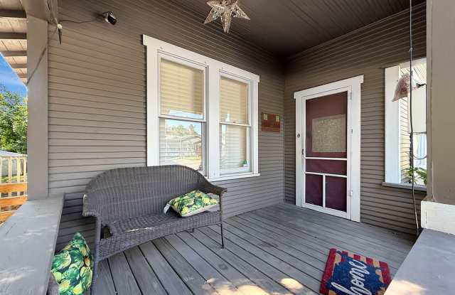 608 E MISTLETOE AVE Gallery 2