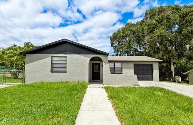 744 South Bailey Avenue Gallery 4