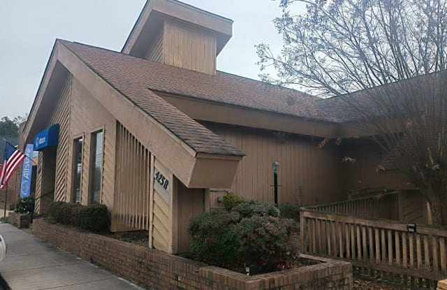 425-B Calhoun Ave. - 425 Calhoun Avenue, Greenwood, SC 29646