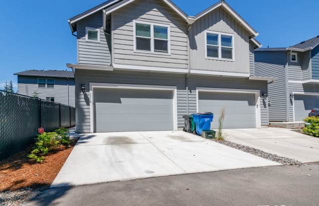 Modern Living with A/C and Attached Garage! photos photos Modern Living with A/C and Attached Garage! photos photos