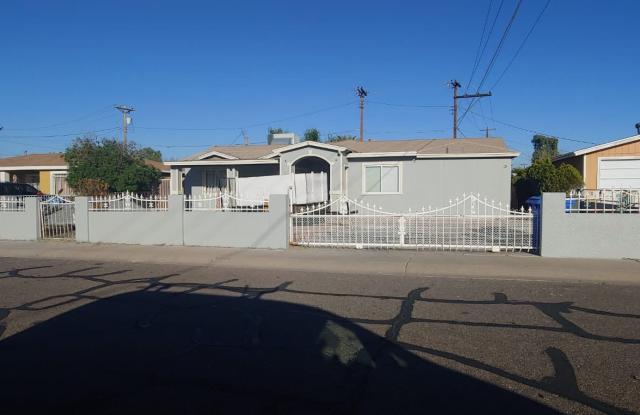 5221 S 21ST AVE - 5221 South 21st Avenue, Phoenix, AZ 85041