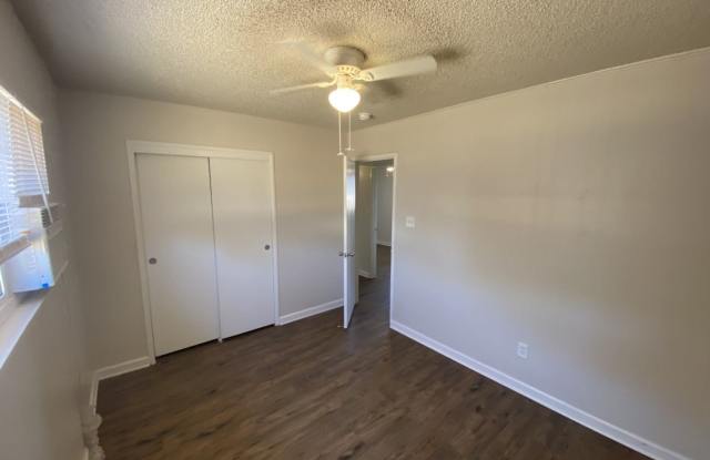 2642 W. Garland Ave (2652 W. Garland) Gallery 3