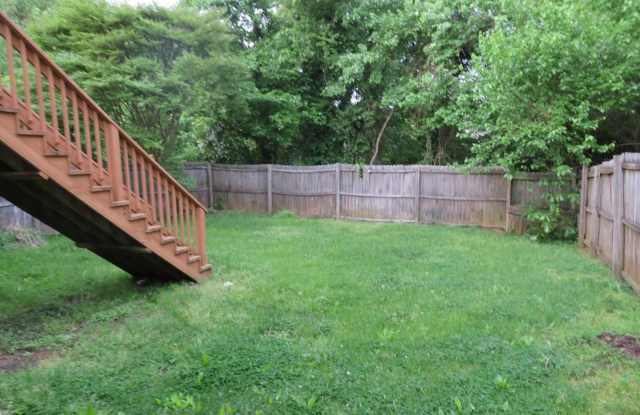 1381 HAZEL NUT Court Gallery 3