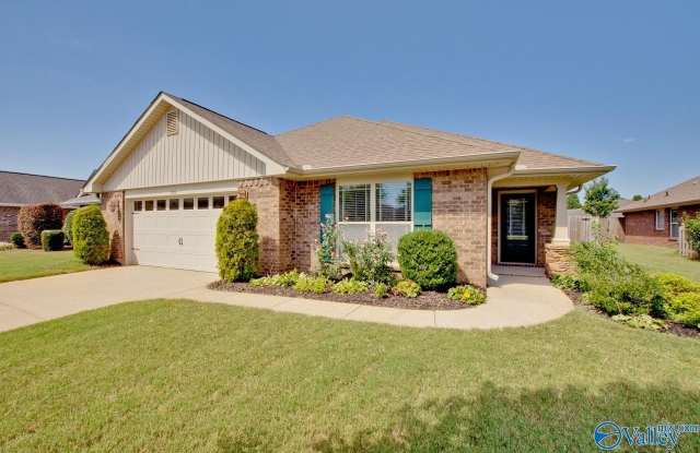5010 Montauk Trail Gallery 1