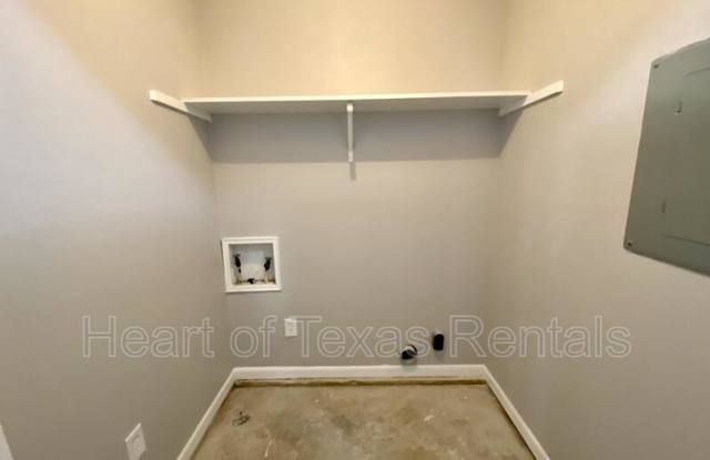 6824 Edmond Avenue Gallery 1