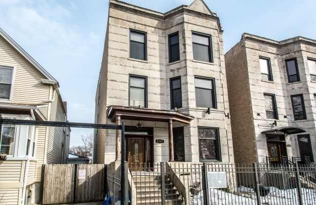 2307 N Spaulding Avenue - 2307 North Spaulding Avenue, Chicago, IL 60647