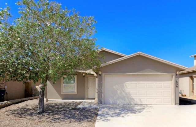 Charming 3 bedroom, 2 bath in Northeast El Paso! Gallery 1