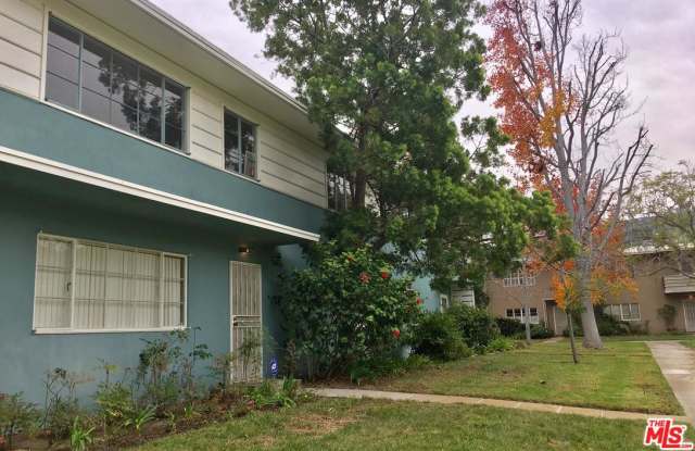 5456 VILLAGE Green - 5456 Village Grn, Los Angeles, CA 90016