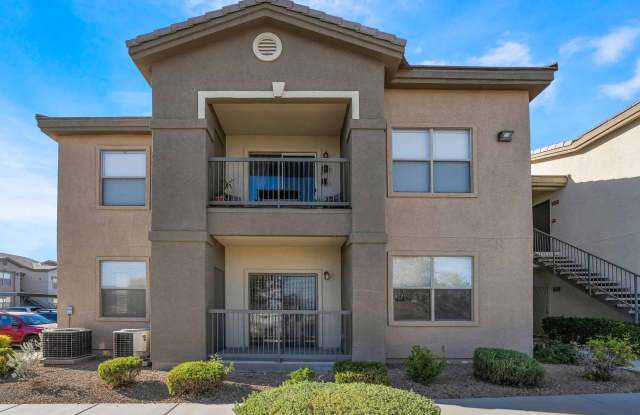 Beautiful Condo with Spacious Layout! photos photos