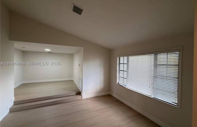 10379 186th Ct S Gallery 2