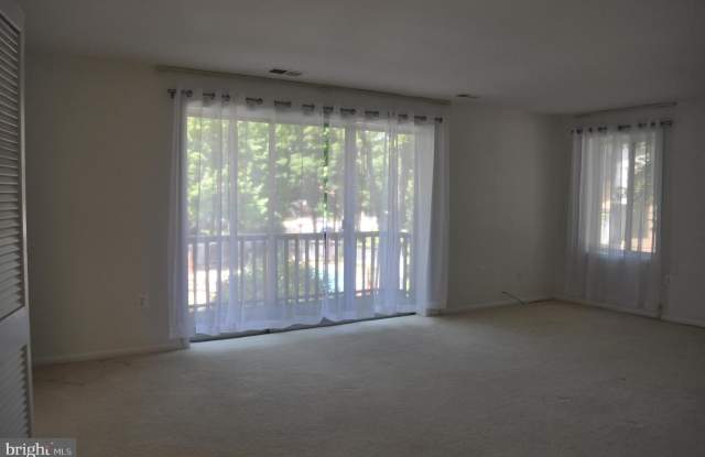 10065 WINDSTREAM DR #4 Gallery 2