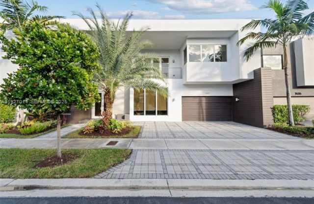 7455 NW 103rd Pl DORAL, FL 33178 photos photos