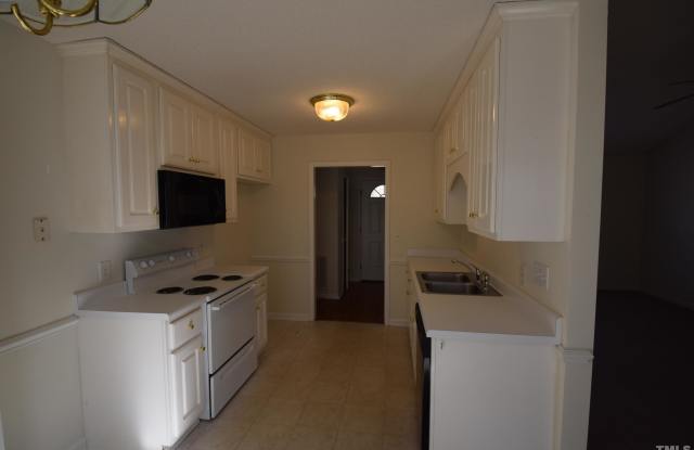 135 Pebblestone Court Gallery 4