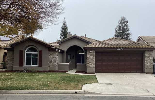 7526 N. Ellendale Avenue photos photos